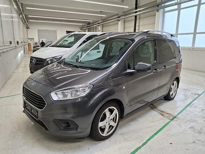 Kaufe FORD Tourneo Courier bei Ayvens Carmarket